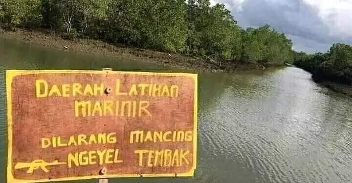 Petunjuk Jalan Kocak Bikin Pengendara Malah Tersesat